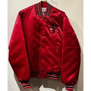 VINTAGE SWINGSTER CHICAGO BULLS SATIN JACKET MENS SIZE S NWT Dead stock new
